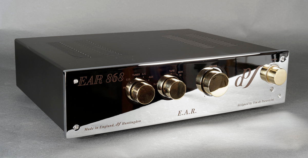 EAR Yoshino 868L preamplifier, three-quarter front view