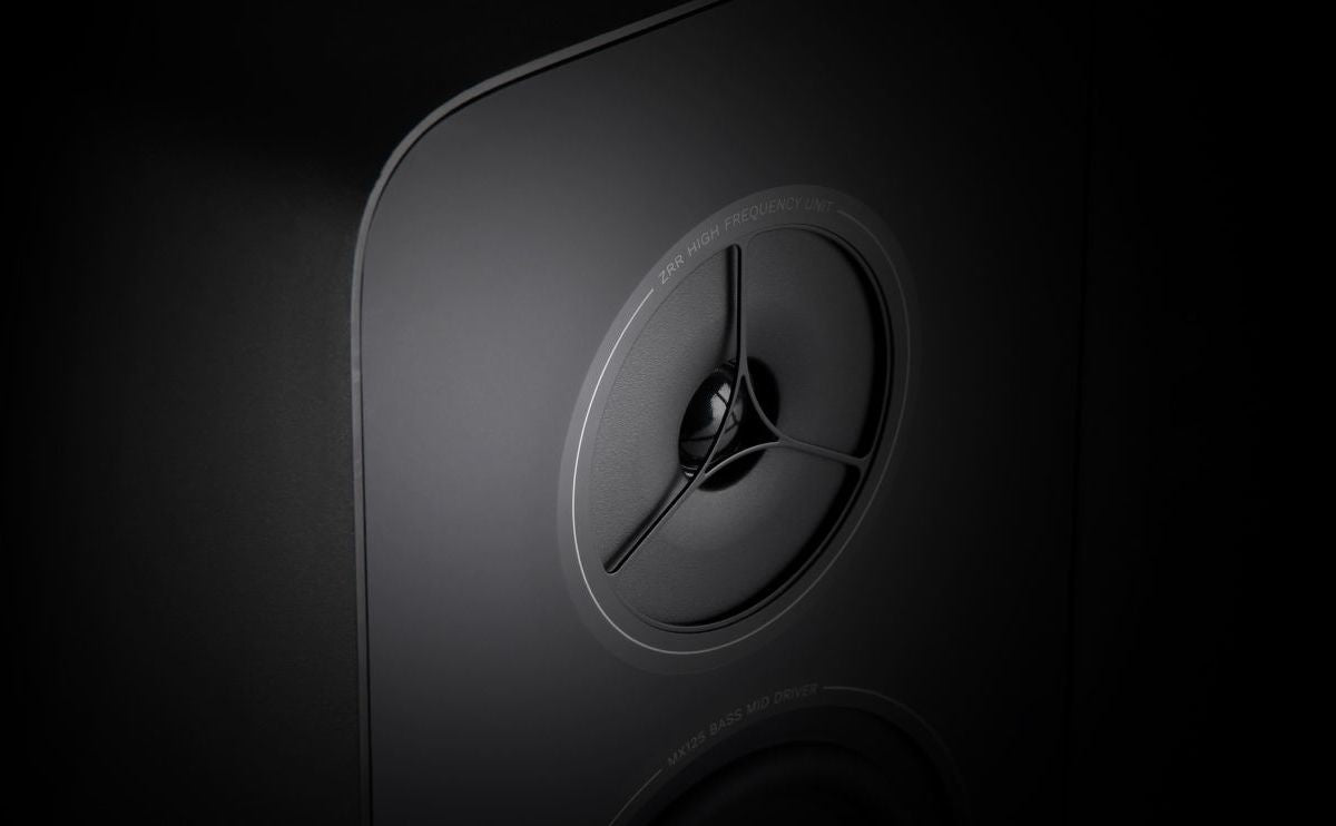 Rega Kyte Bookshelf Loudspeakers - official product detail 2