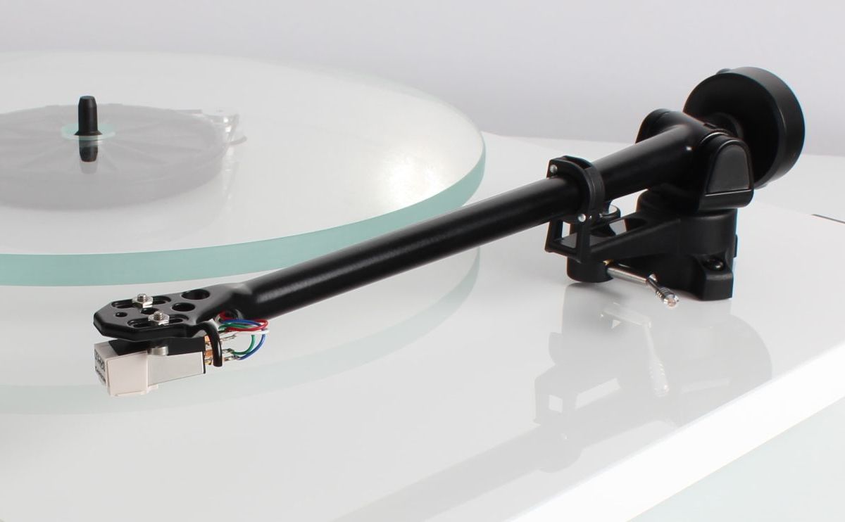Rega RB220 Tonearm - official product detail 4