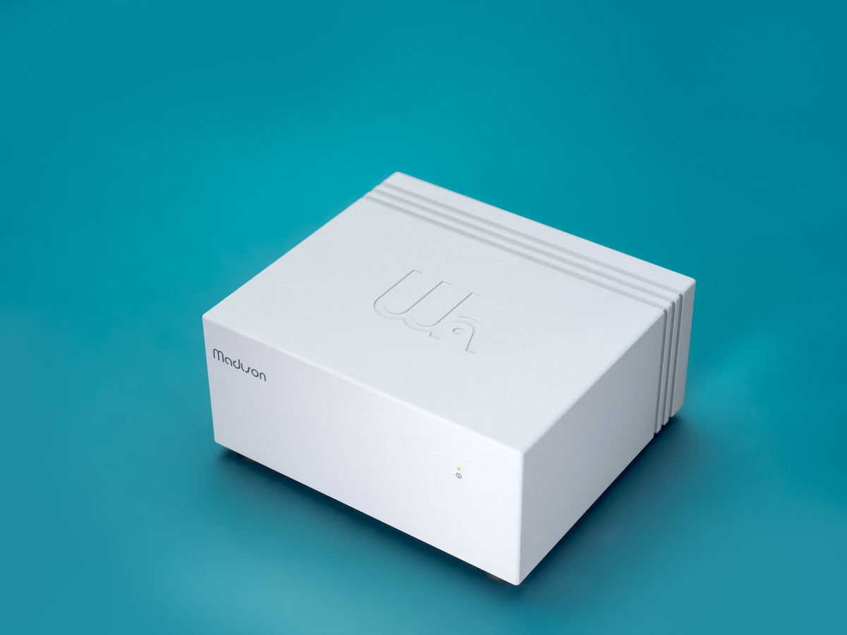 Wattson Audio Madison Power S in light grey, elevated product view