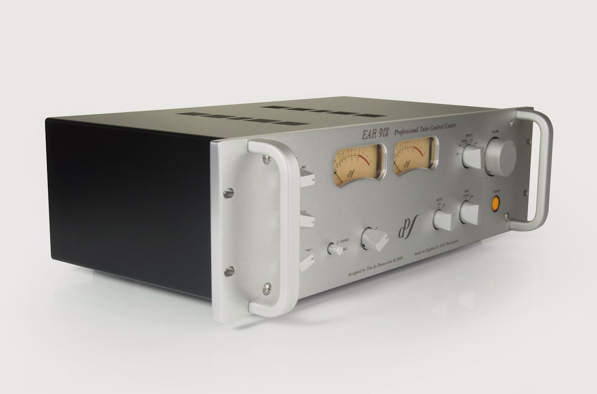 EAR Yoshino 912 preamplifier in silver with silver knobs and handles