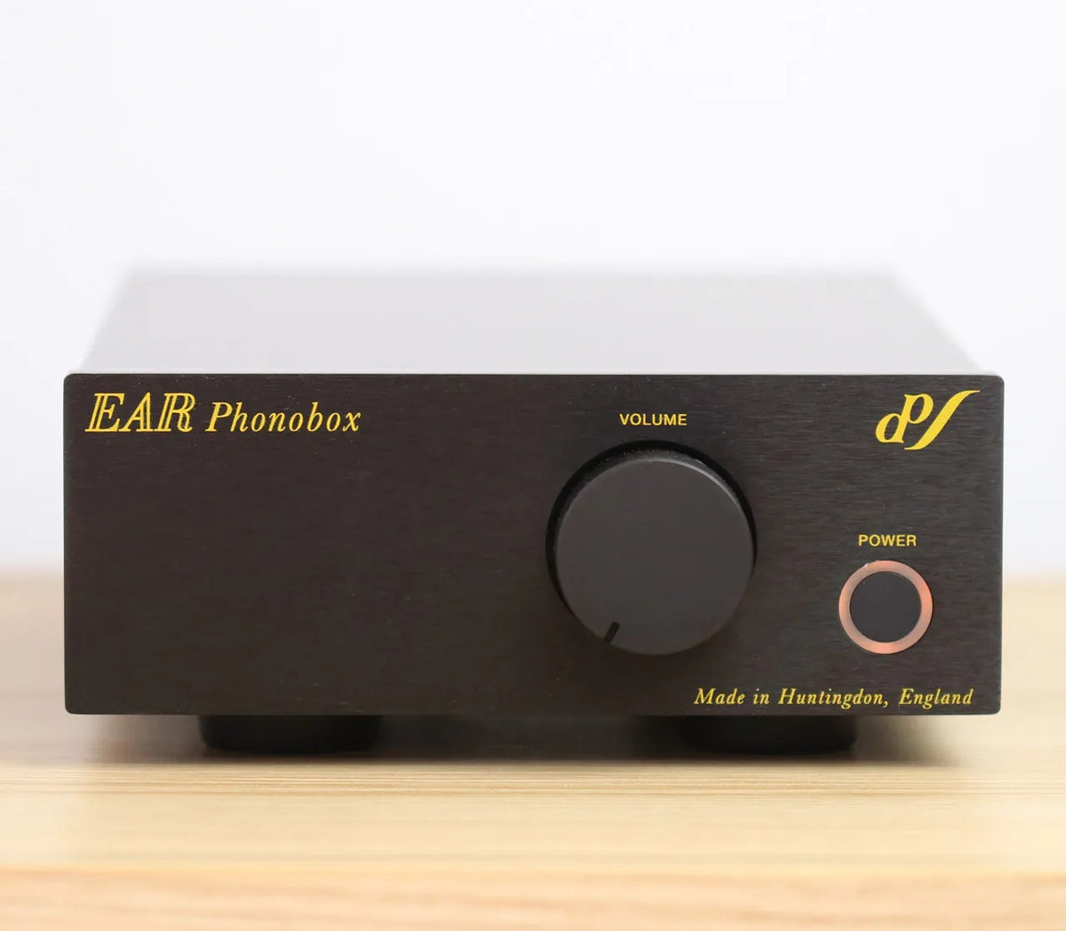 EAR Yoshino Phono Box MM/MC with level control in black