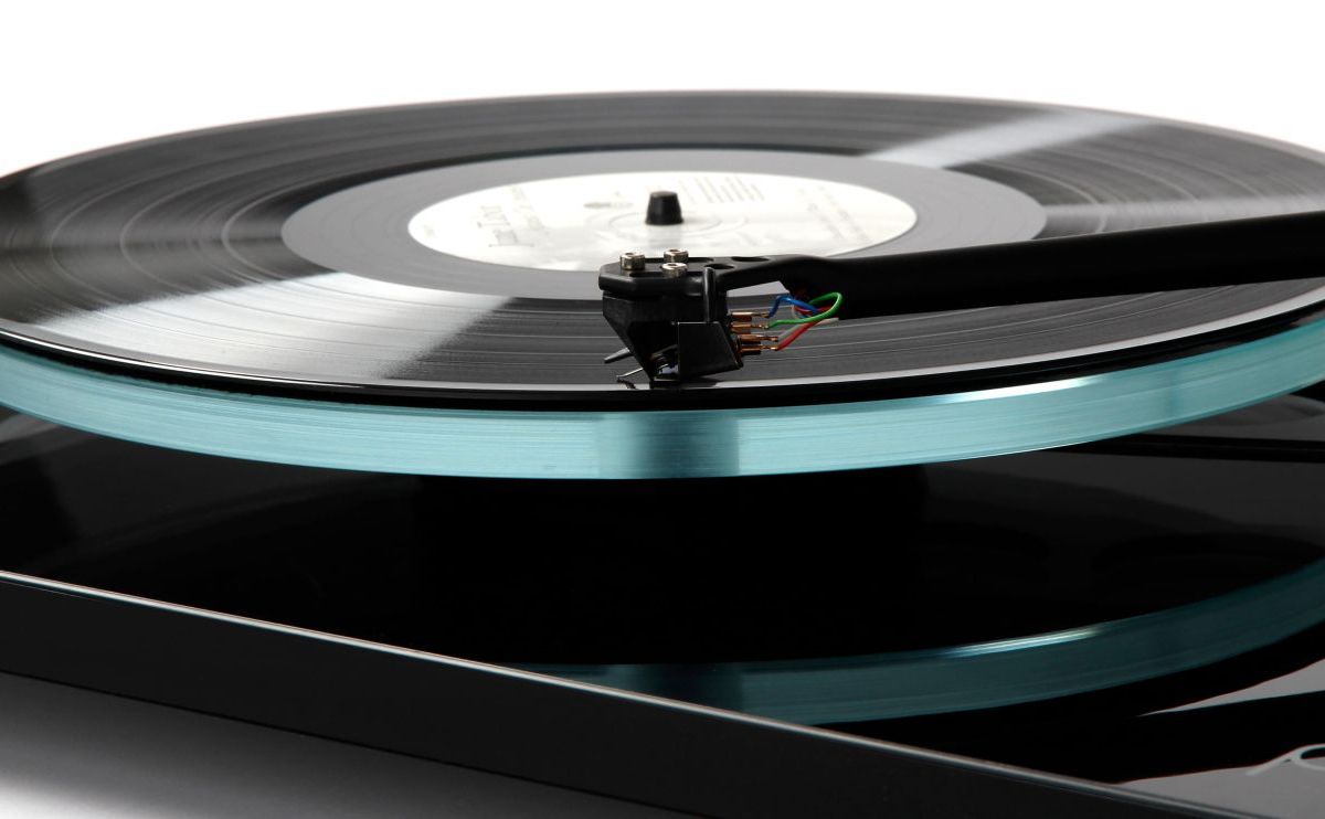 Rega Planar 3 turntable with Nd5 cartridge