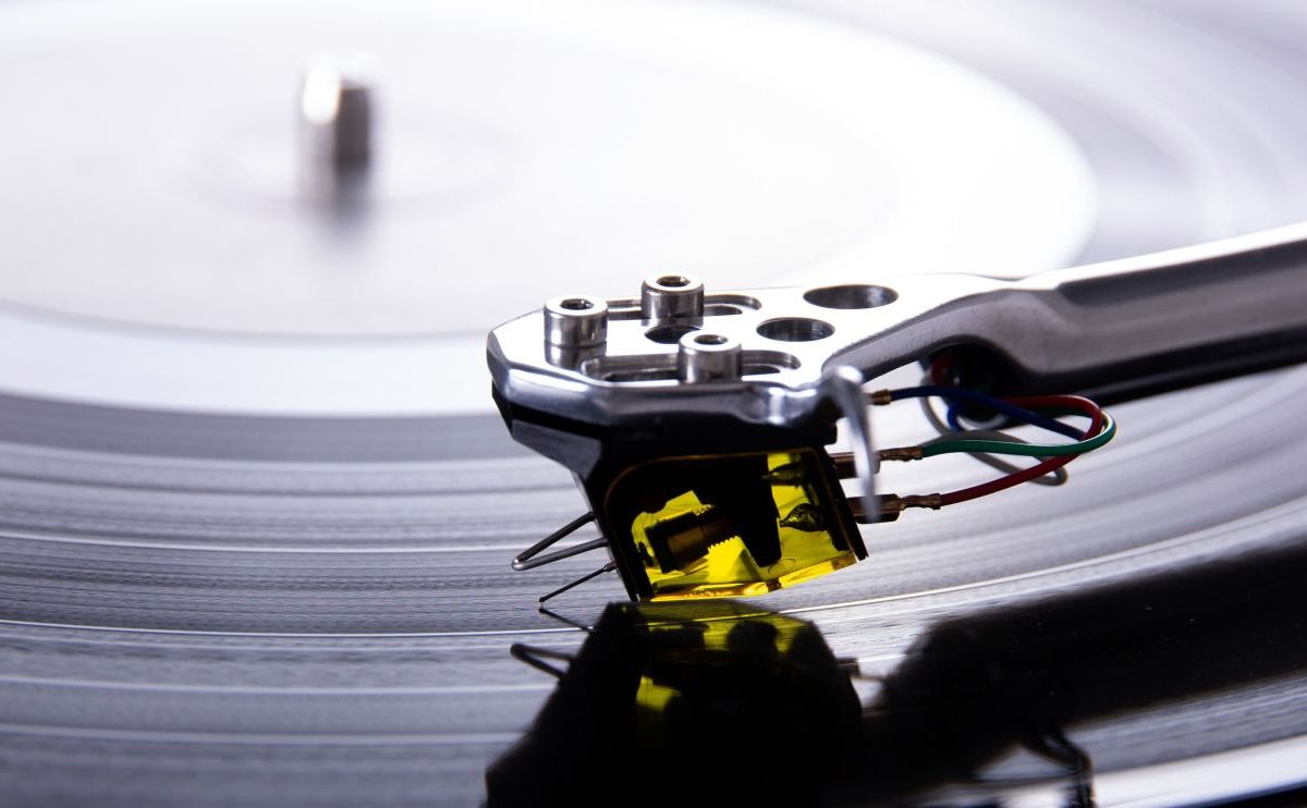 Rega Aphelion 2 MC Reference Cartridge, official cartridge view 4