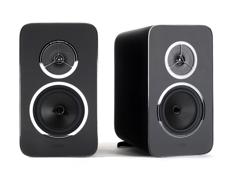 Rega Kyte Bookshelf Loudspeakers - official system view